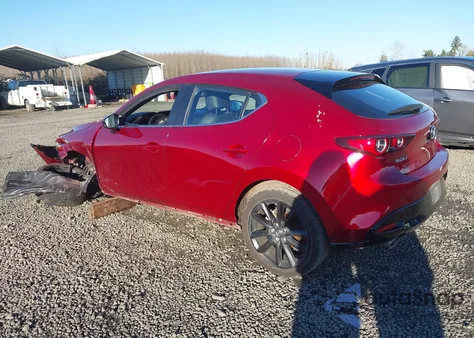 2024 Mazda Mazda3 2.5 S Select Sport z USA, uszkodzony, nr VIN JM1BPAKM8R1714010